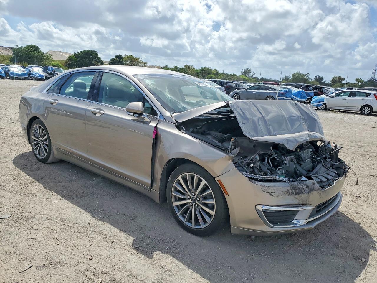Lincoln MKZ