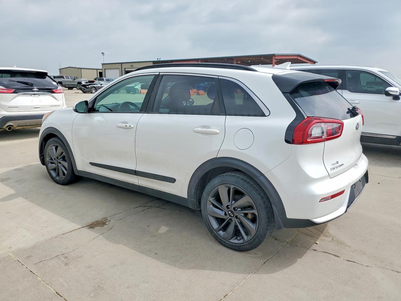 Kia Niro Ex