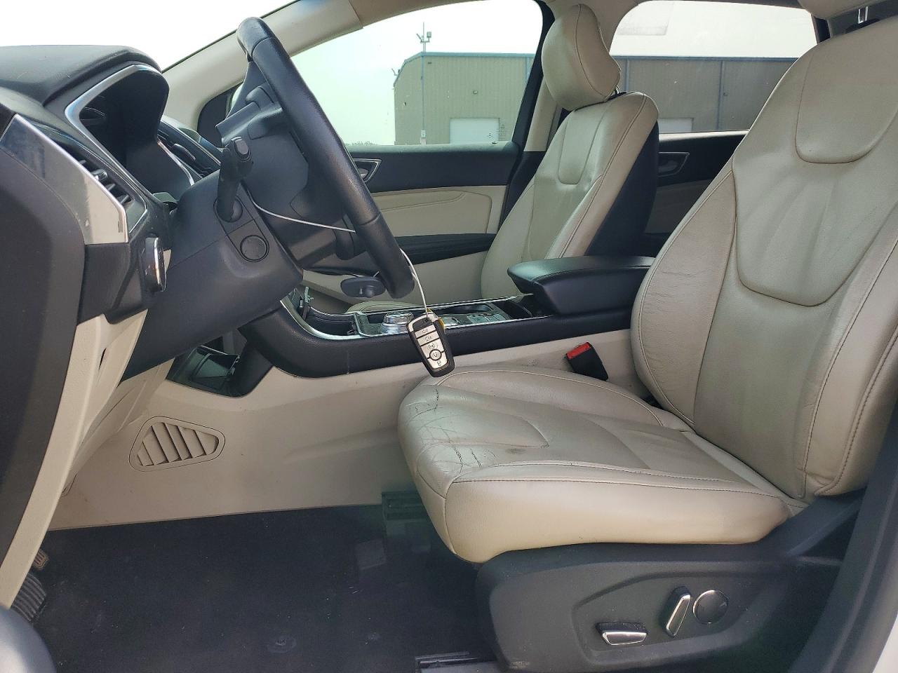 Ford Edge Titanium