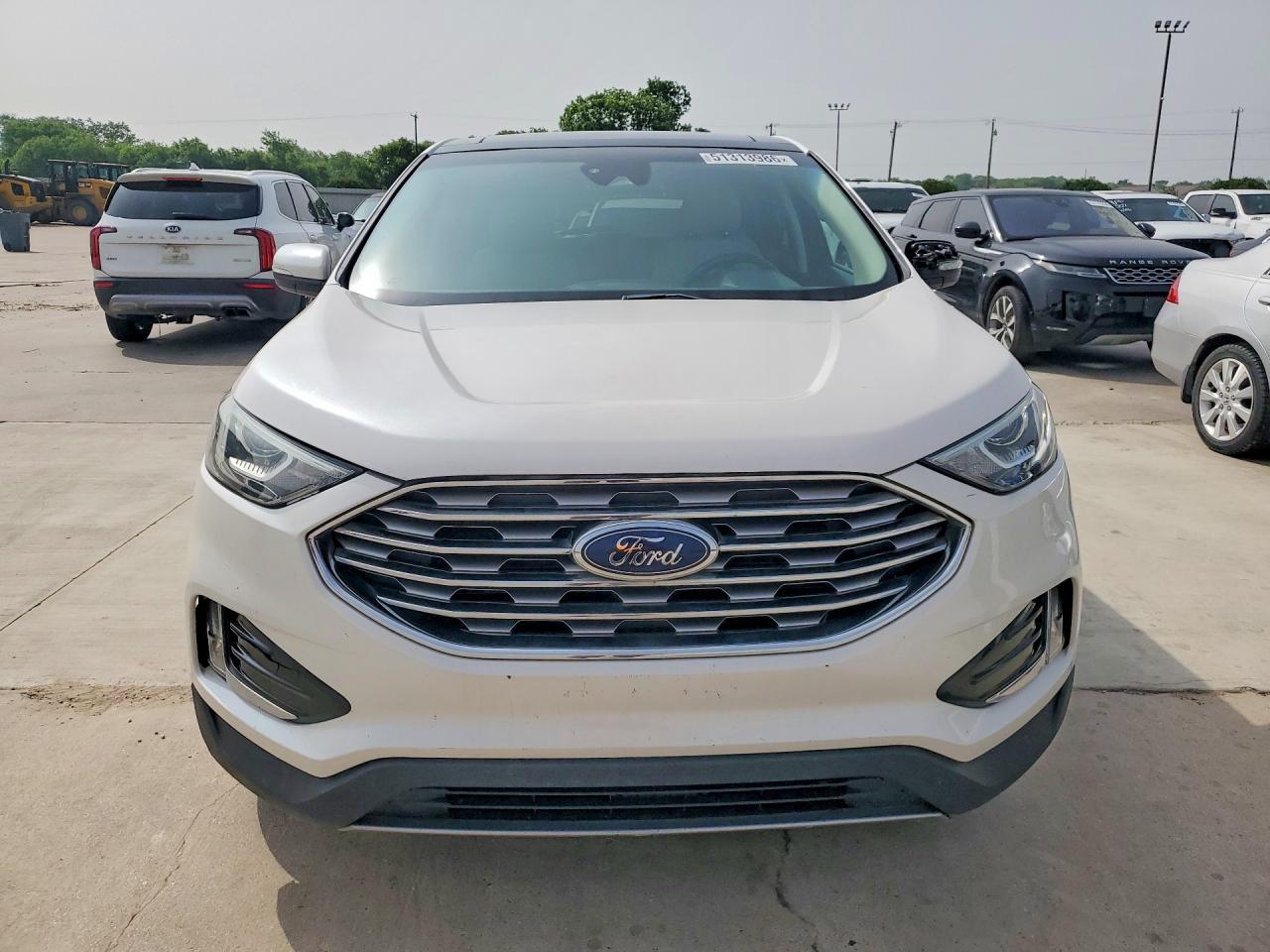 Ford Edge Titanium