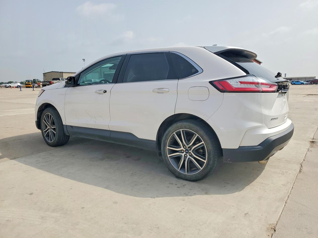 Ford Edge Titanium