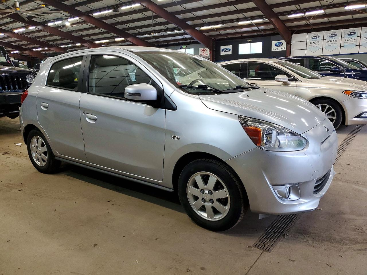 Mitsubishi Mirage Es