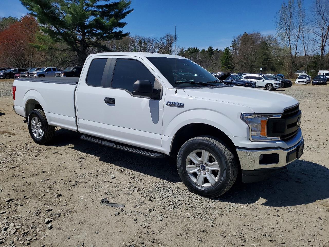 Ford F-150 Super Cab