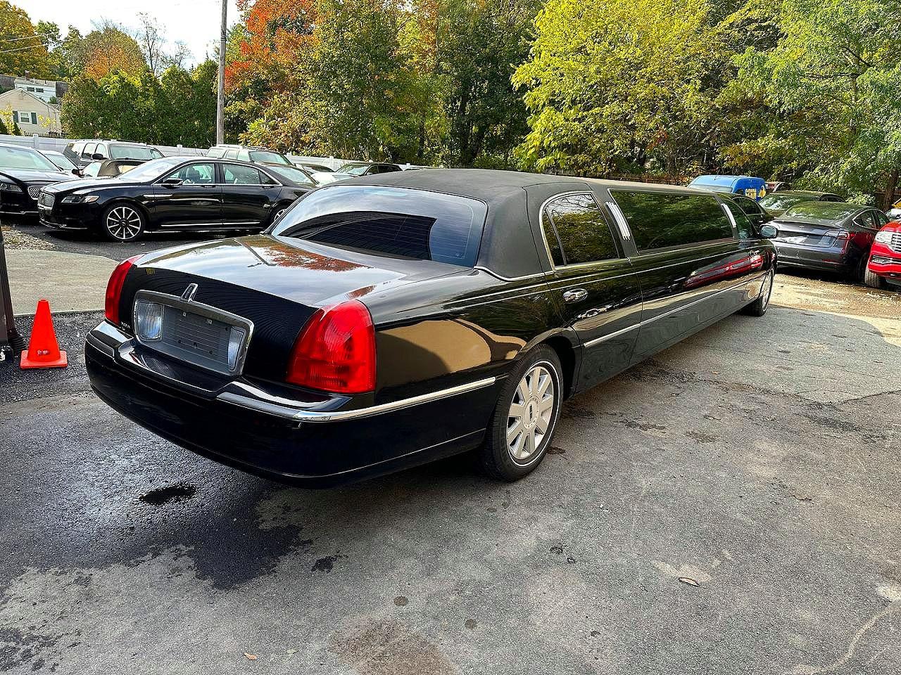 Lincoln Towncar Executive