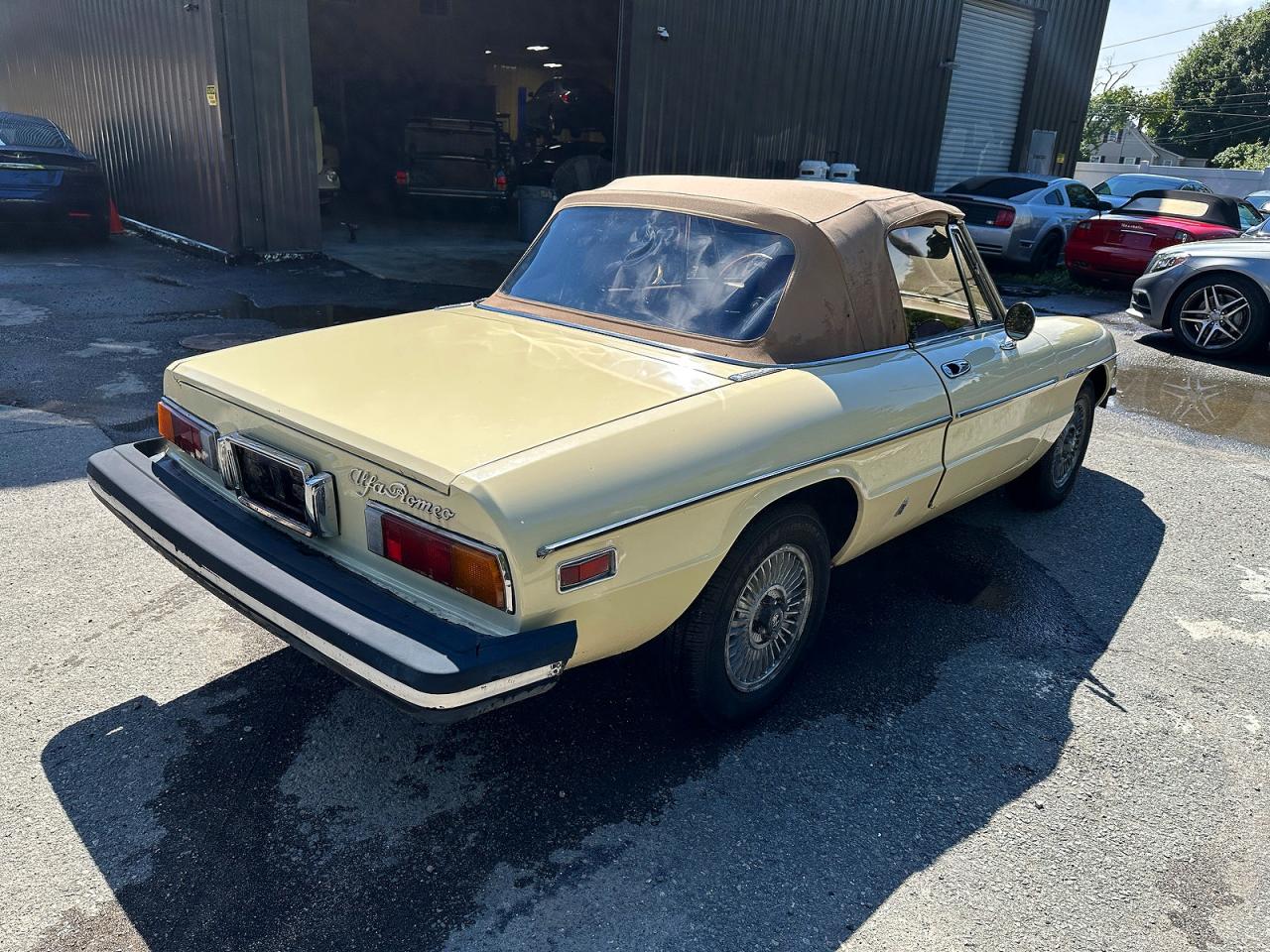 Alfa Romeo Veloce 2000 Spider