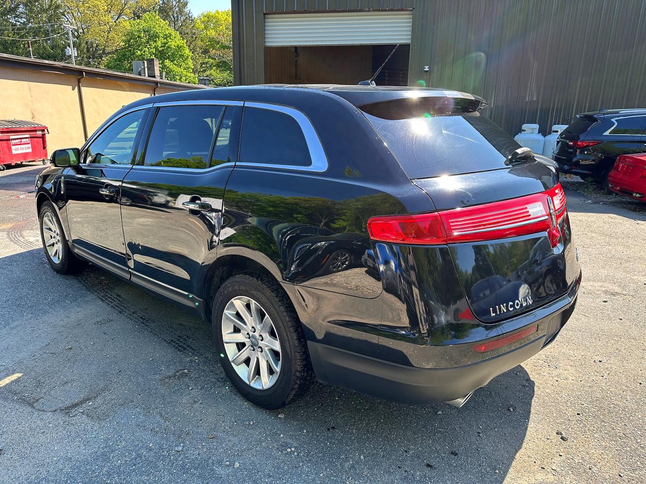 Lincoln MKT