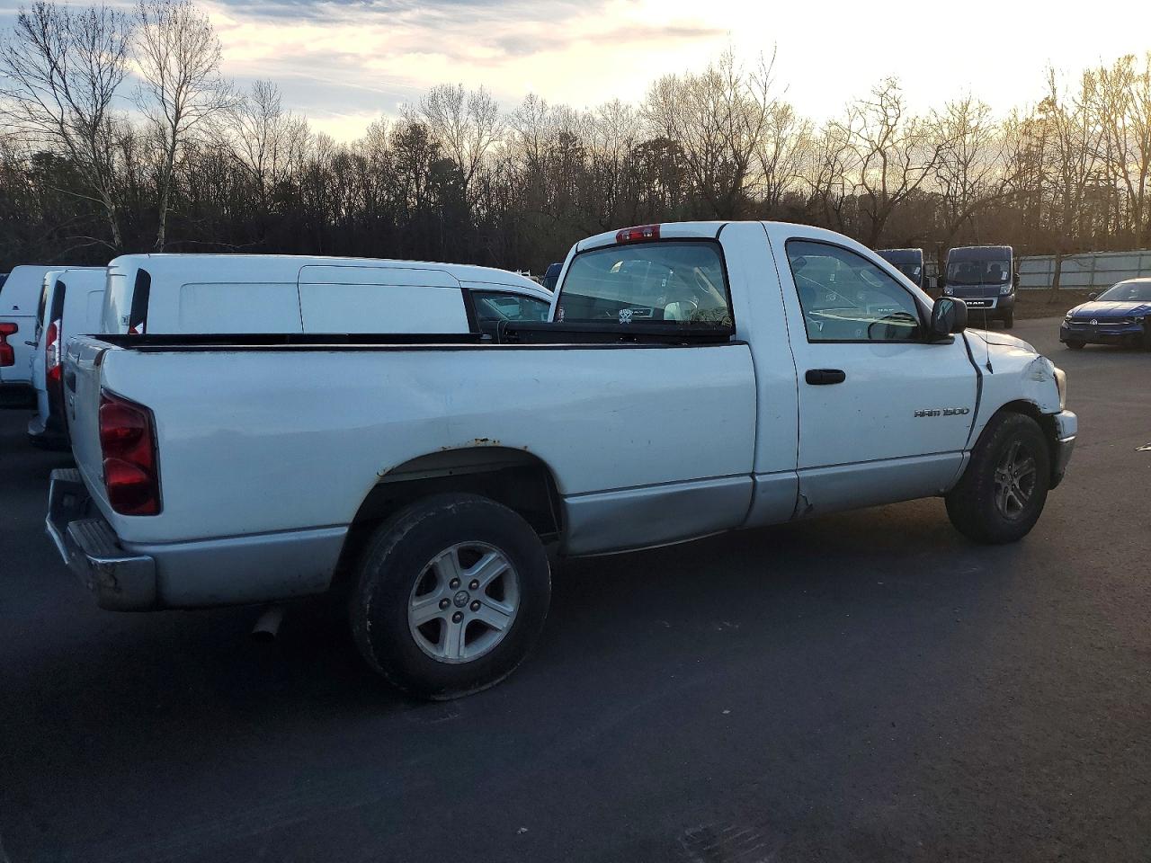 Dodge Ram 1500 St