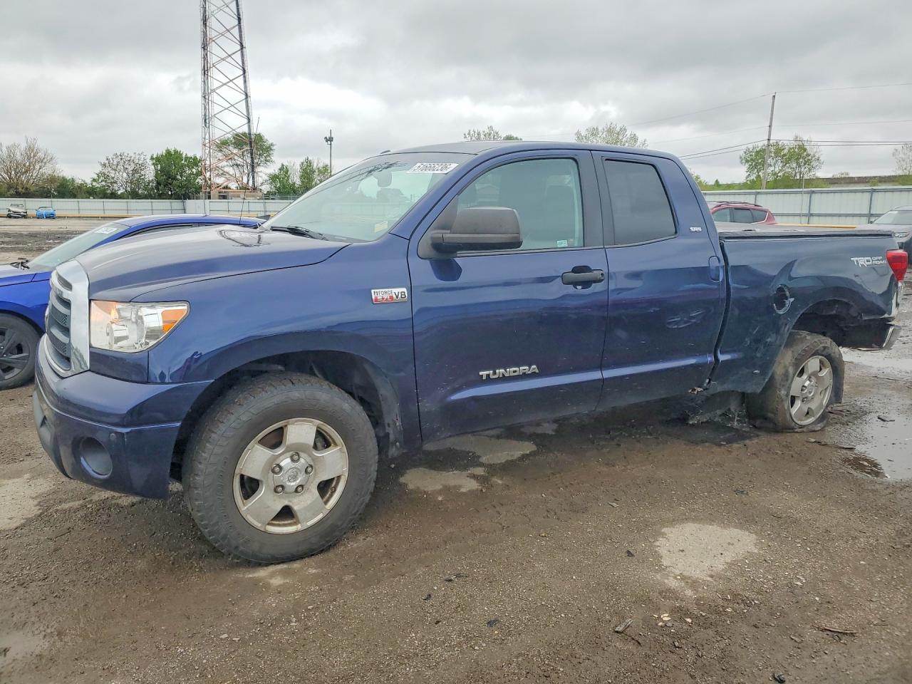Salvage Toyota Tundra Image