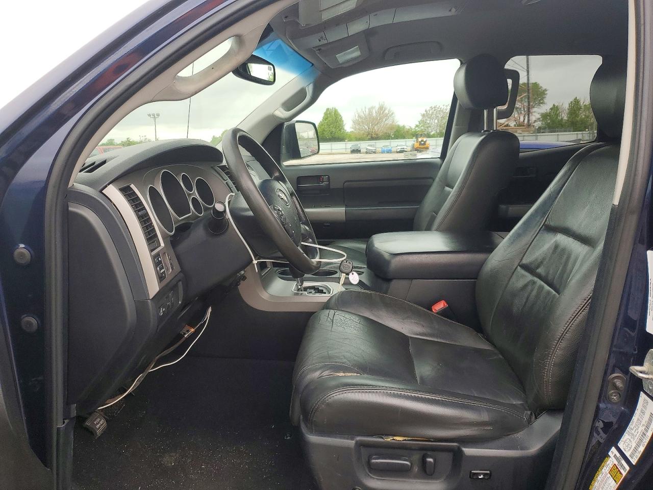 Toyota Tundra Double Cab Sr5