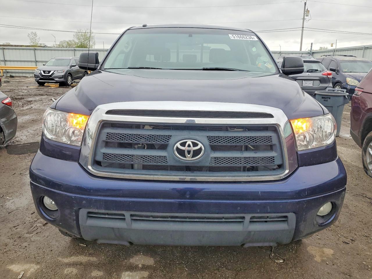 Toyota Tundra Double Cab Sr5