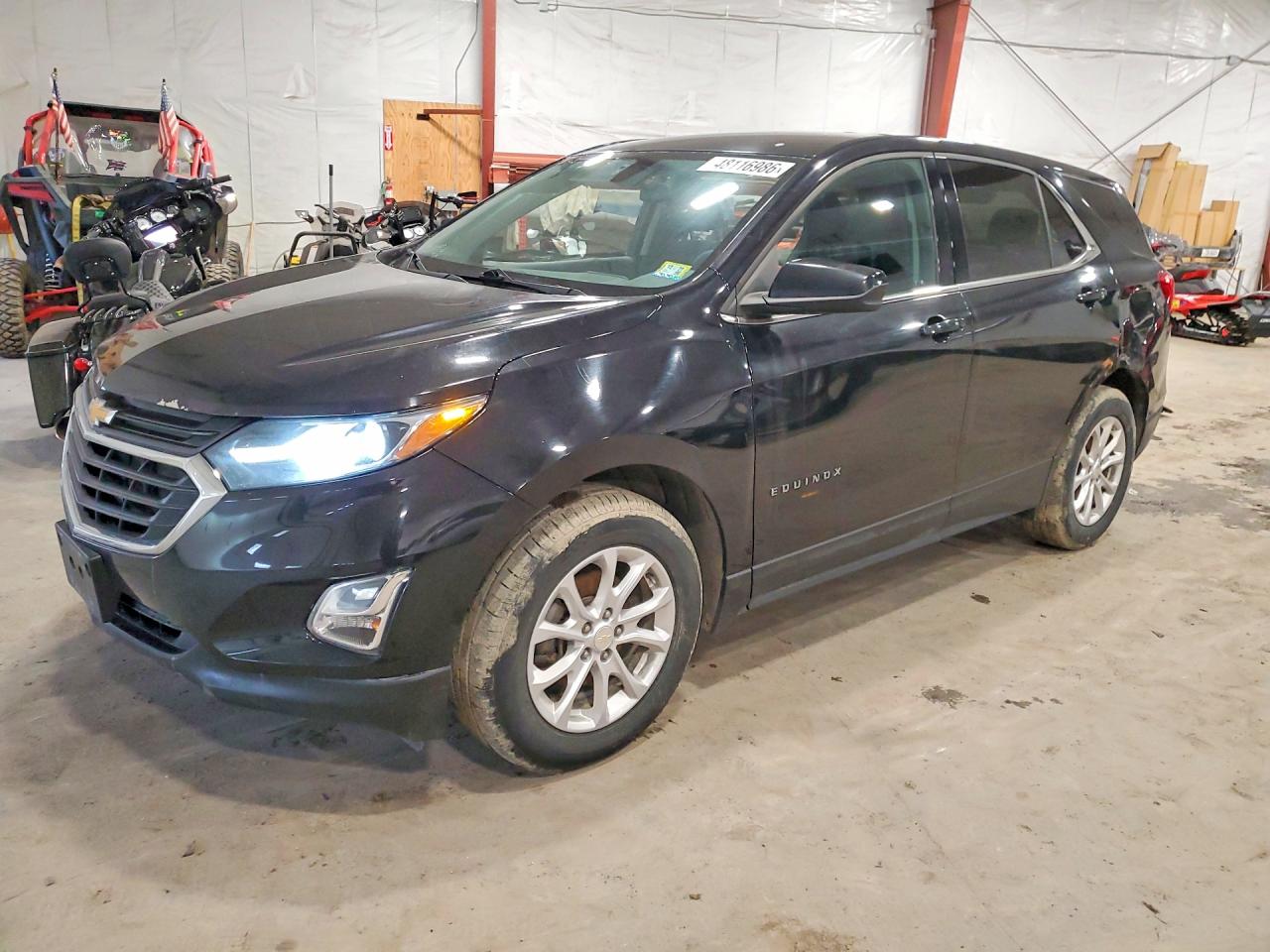 Salvage Chevrolet Equinox Image