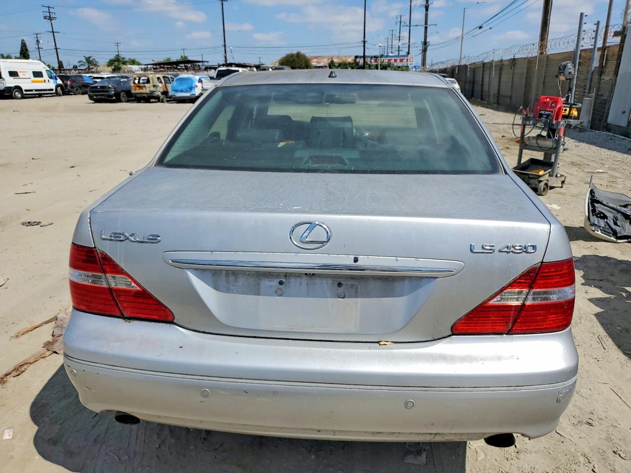 Lexus LS 430