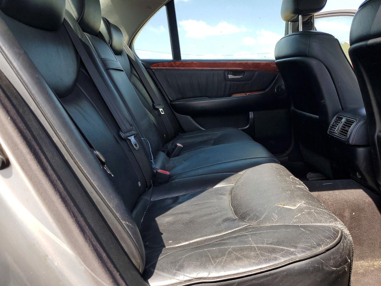 Lexus LS 430
