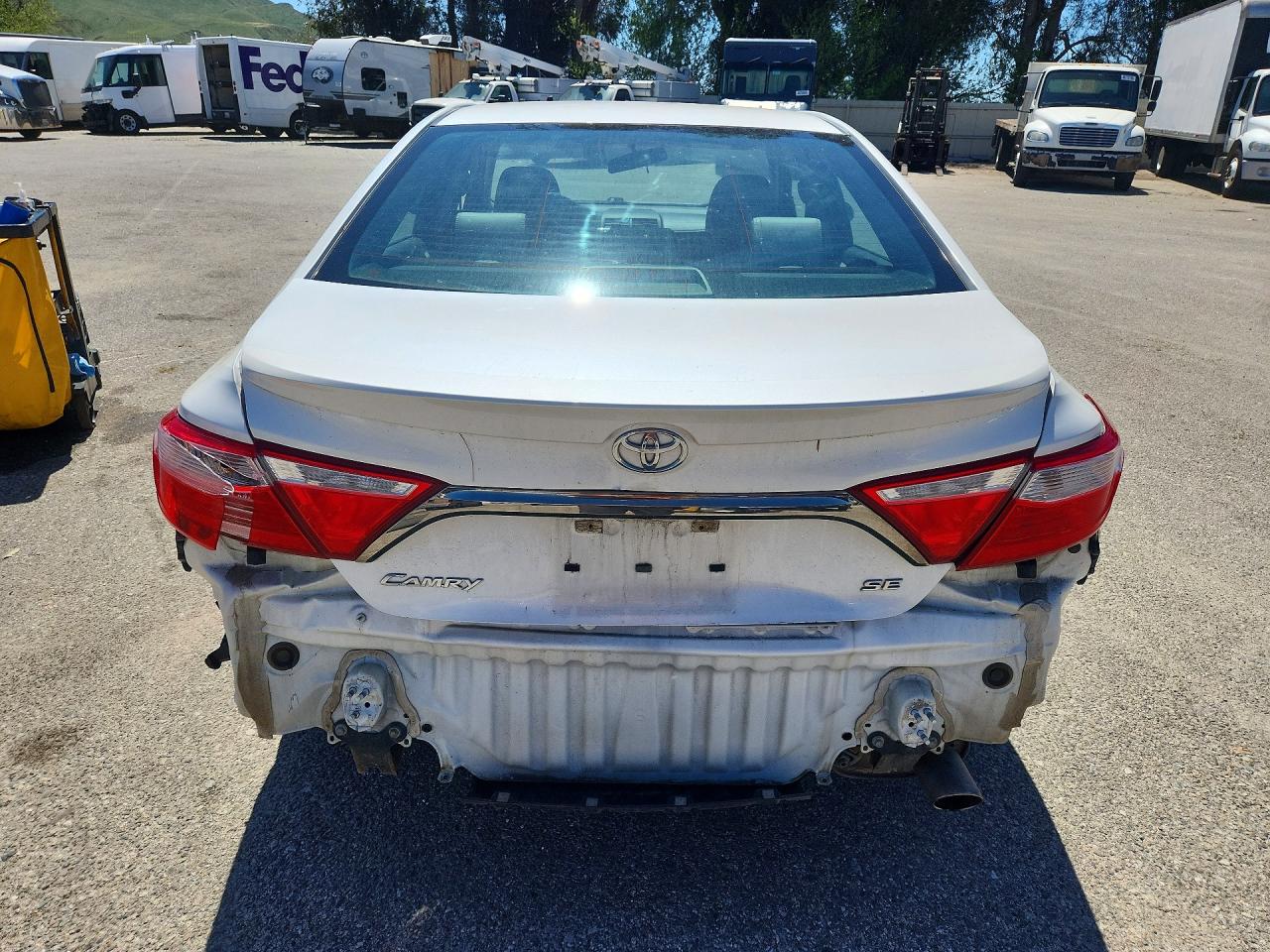 Toyota Camry Se