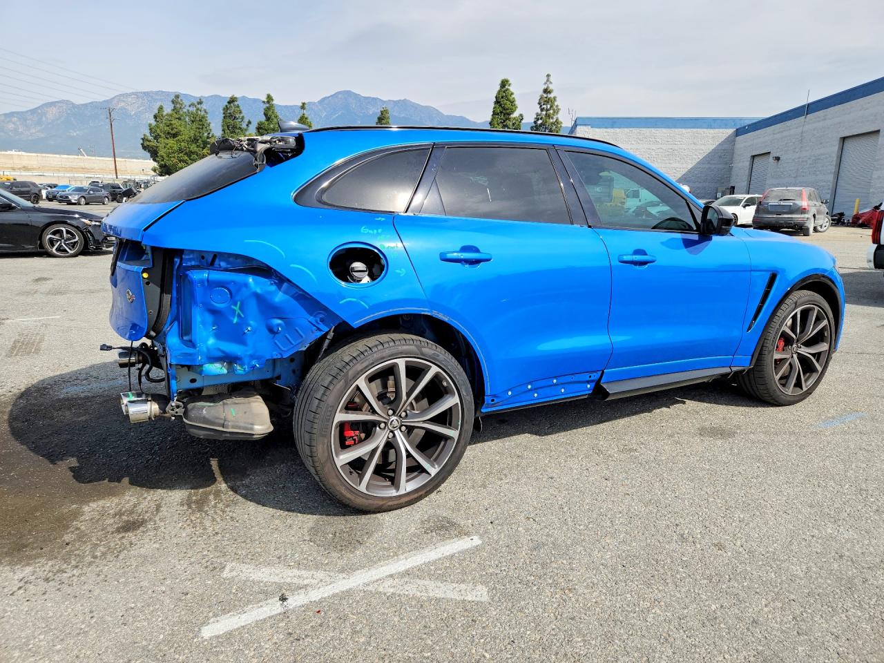 Jaguar F-PACE Svr