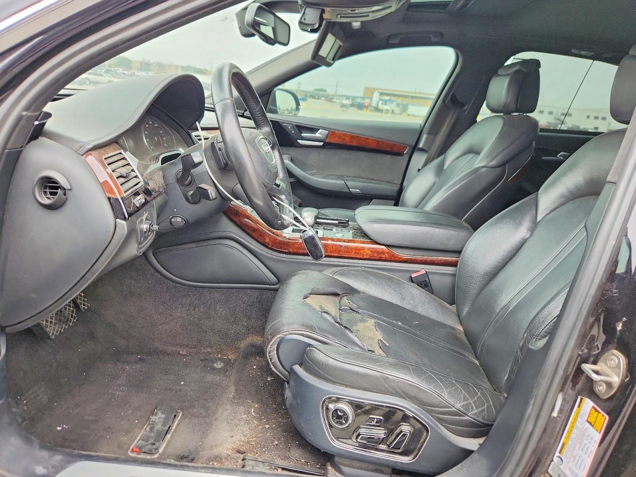 Audi A8 L Quattro