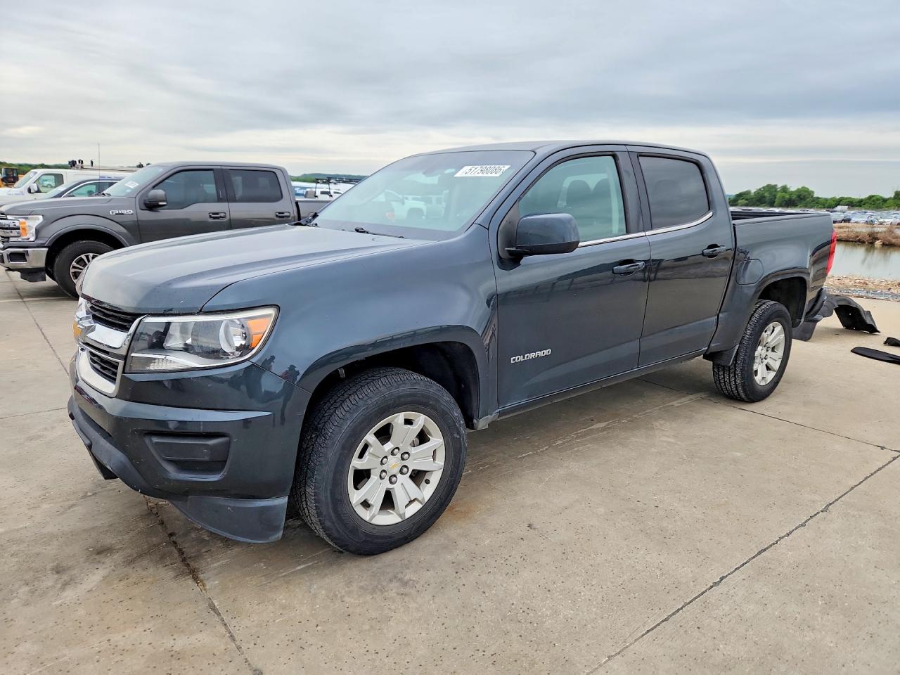 Salvage Chevrolet Colorado Image
