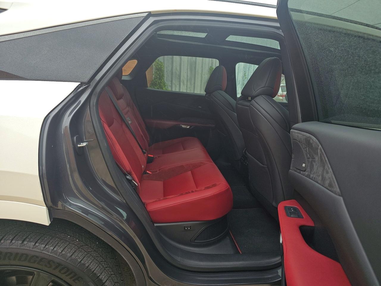 Lexus RX 500h F Sport
