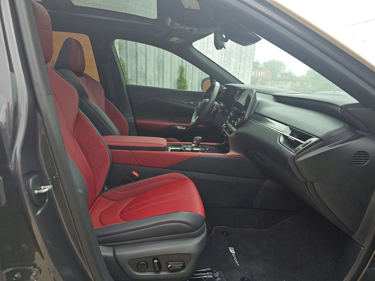 Lexus RX 500h F Sport