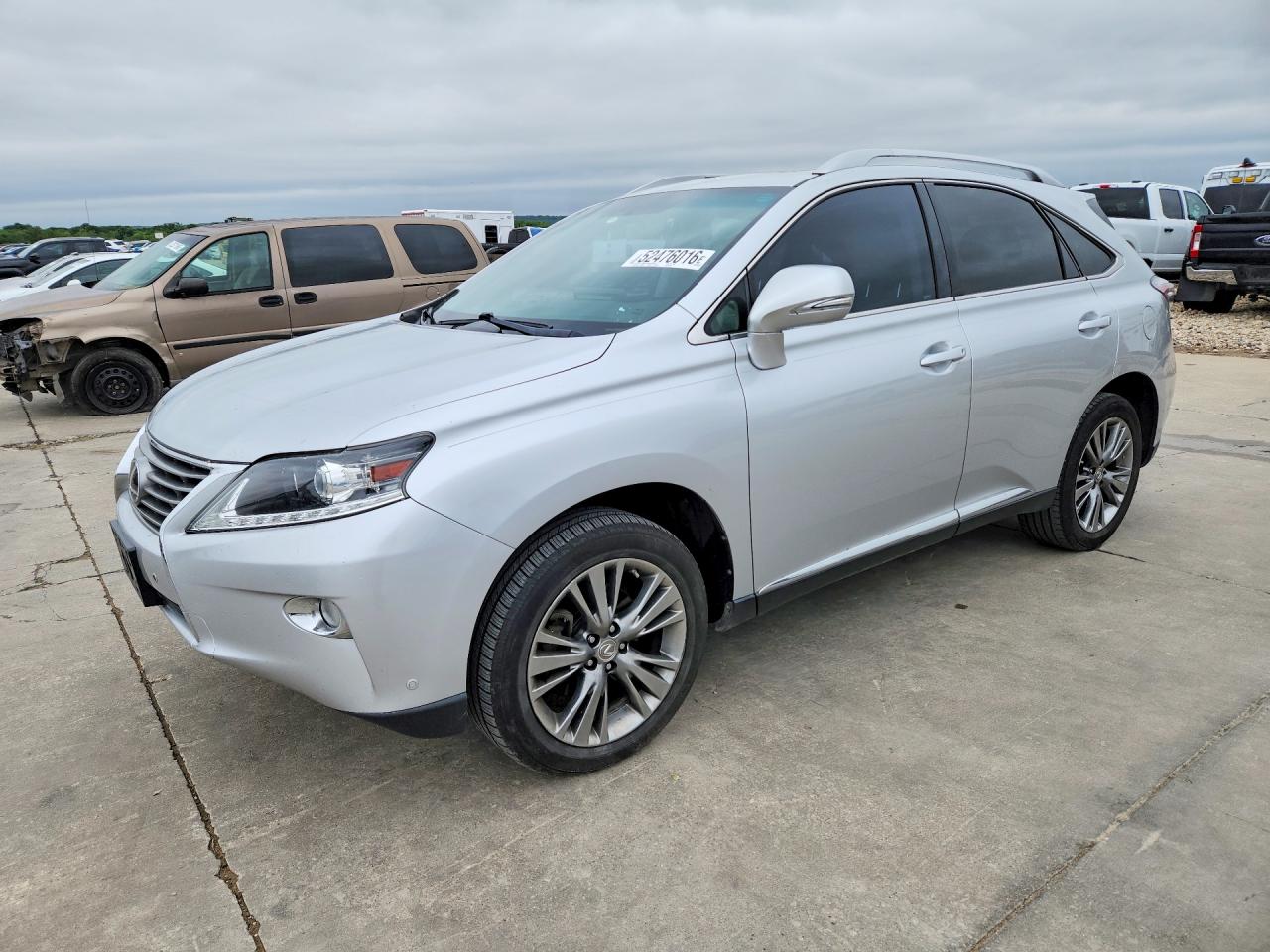 Salvage Lexus RX Image