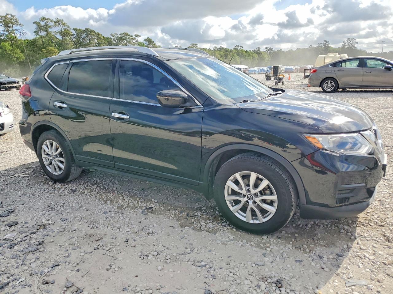 Nissan Rogue Sv