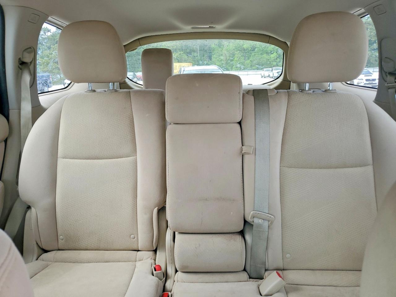 Nissan Pathfinder S