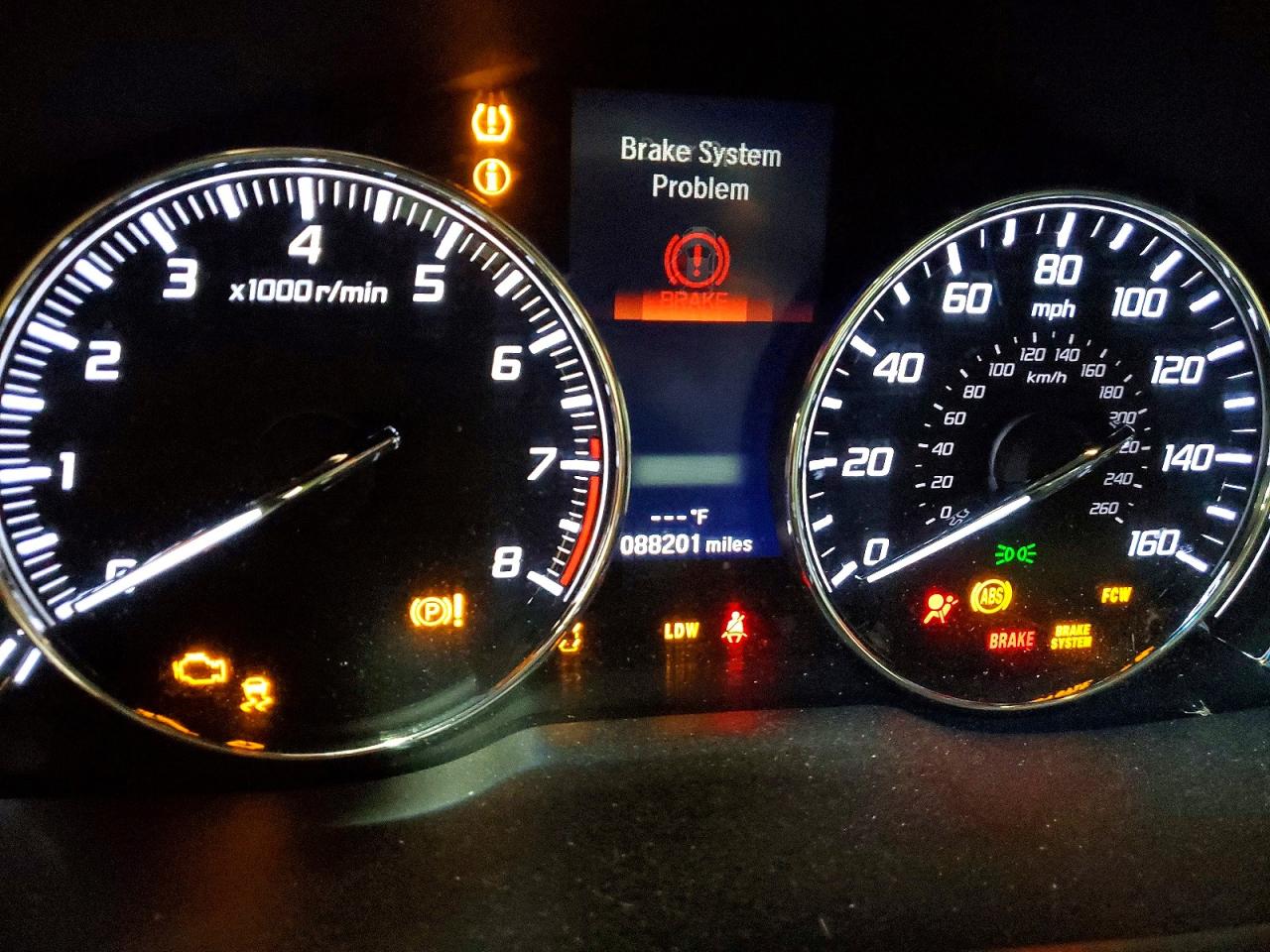 Acura RLX Tech