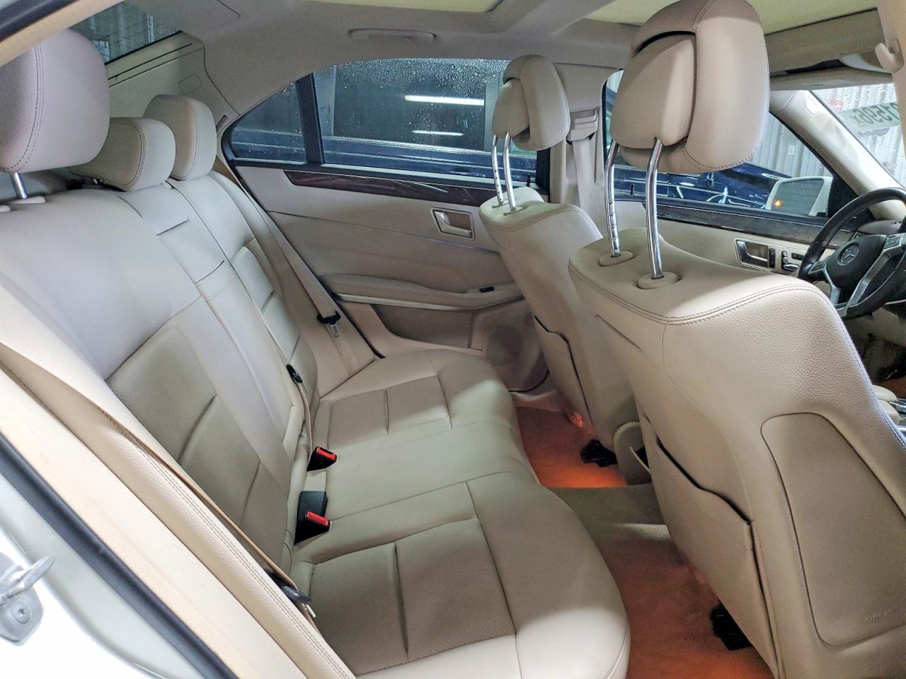 Mercedes-Benz E-Class 350