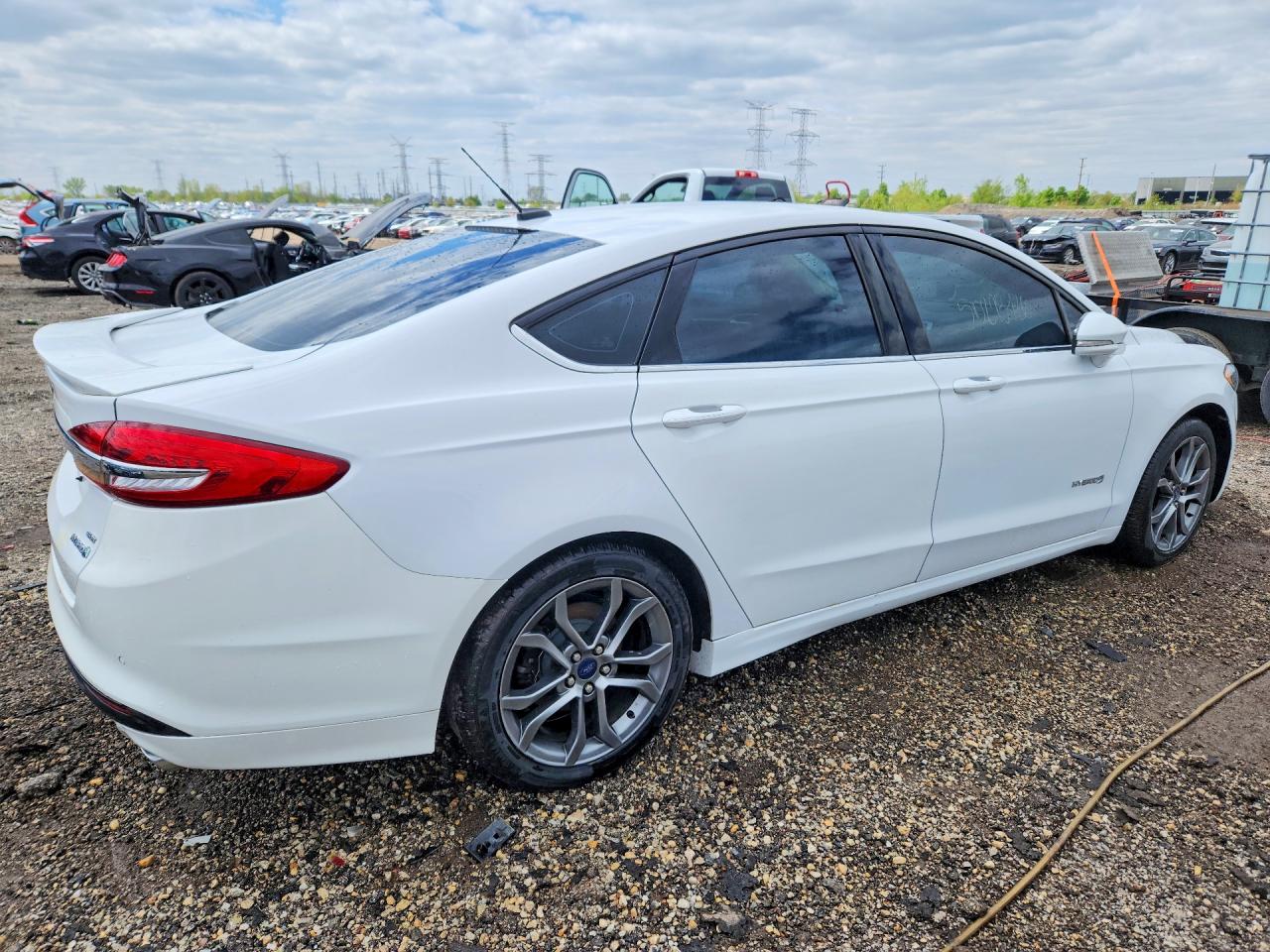 Ford Fusion Se Hybrid