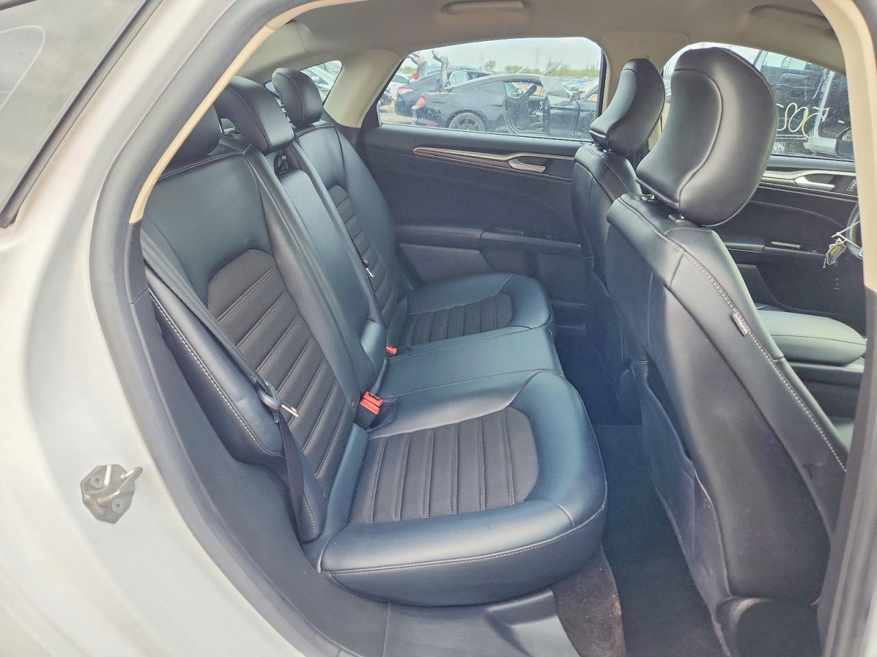 Ford Fusion Se Hybrid