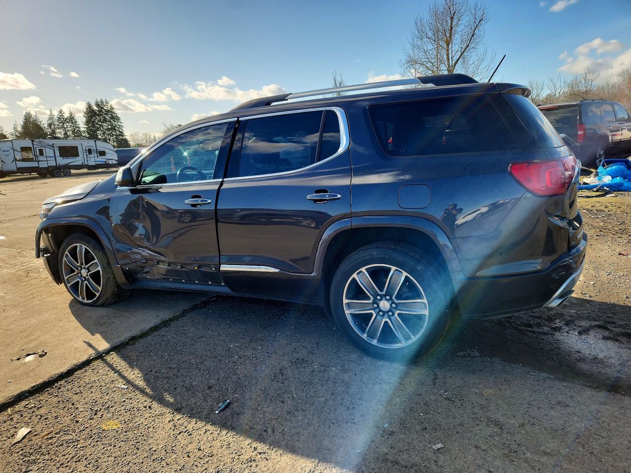 GMC Acadia Denali