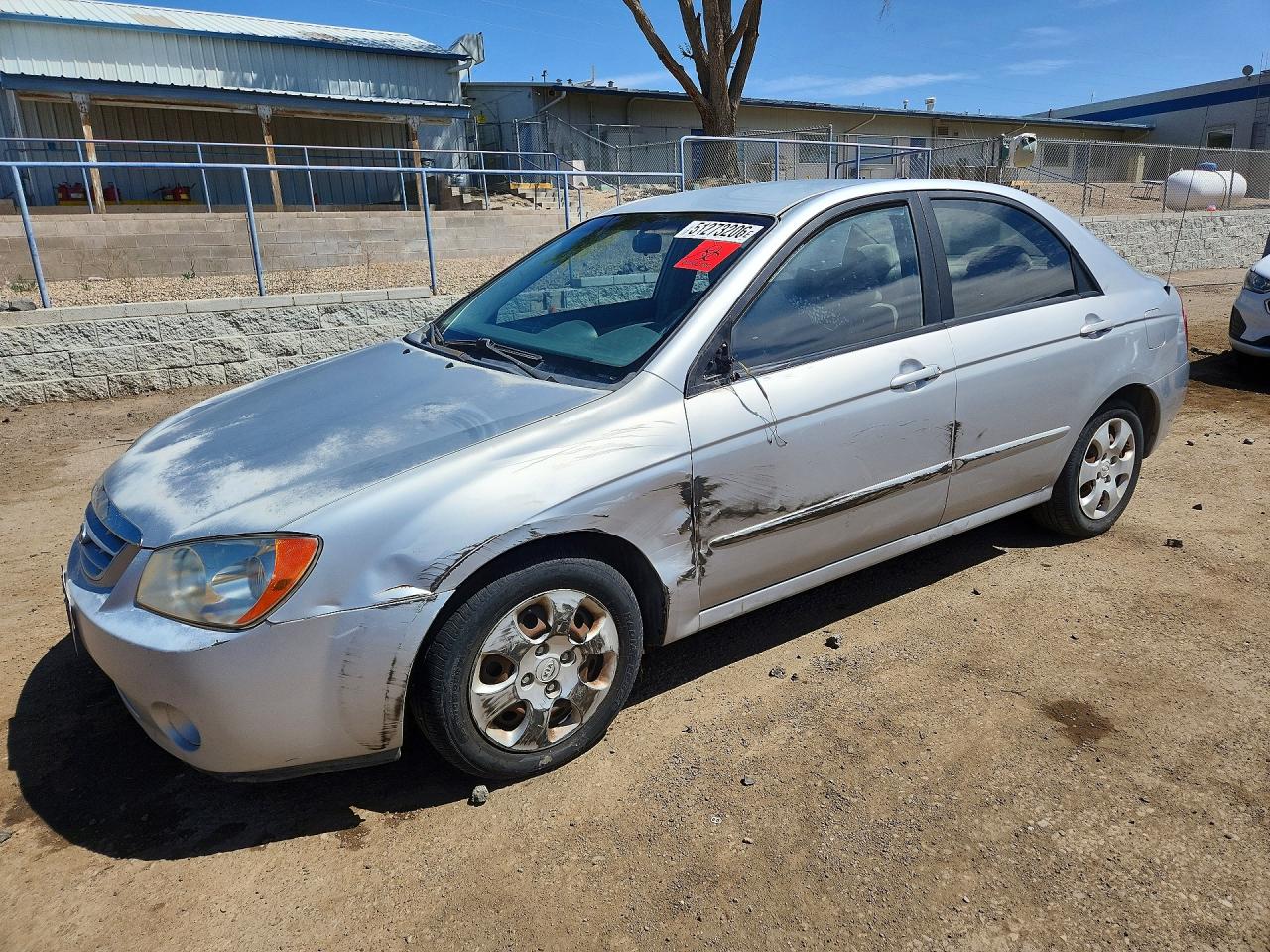 Salvage Kia Spectra Image