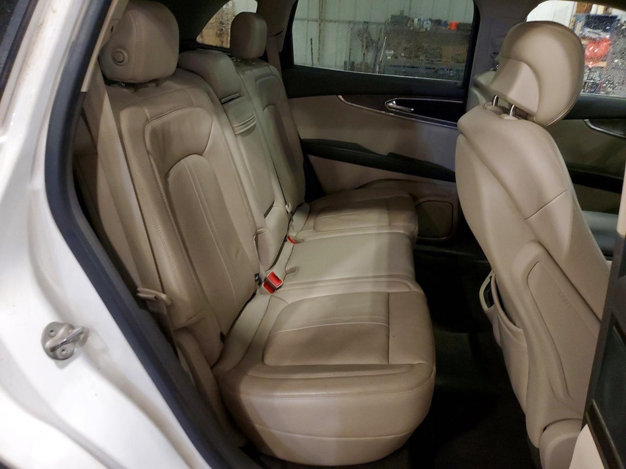 Lincoln MKX Reserve
