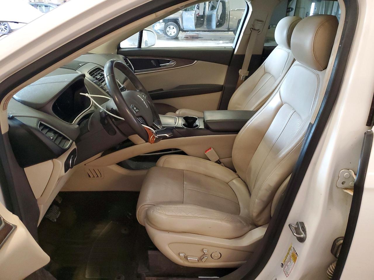 Lincoln MKX Reserve