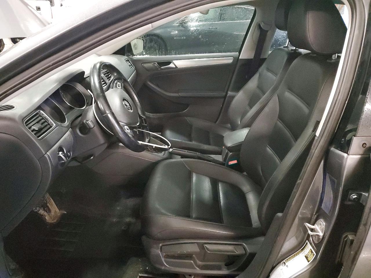 Volkswagen Jetta Se