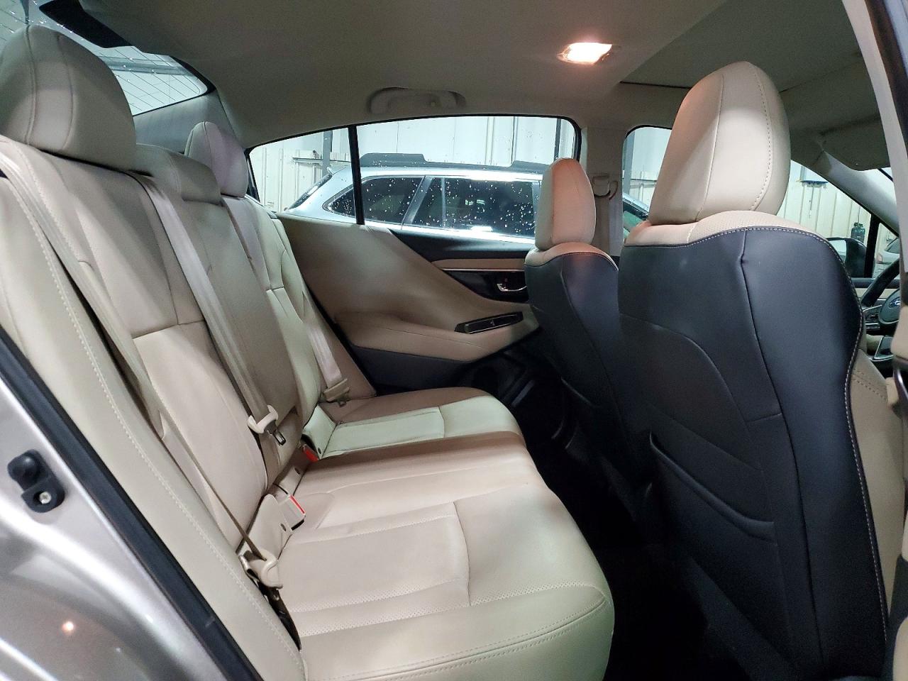 Subaru Legacy Limited