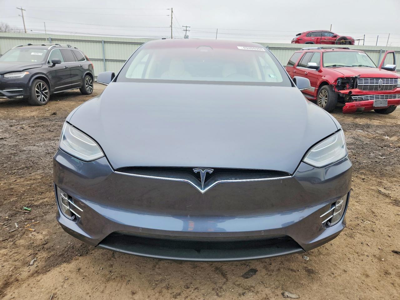 Tesla Model X
