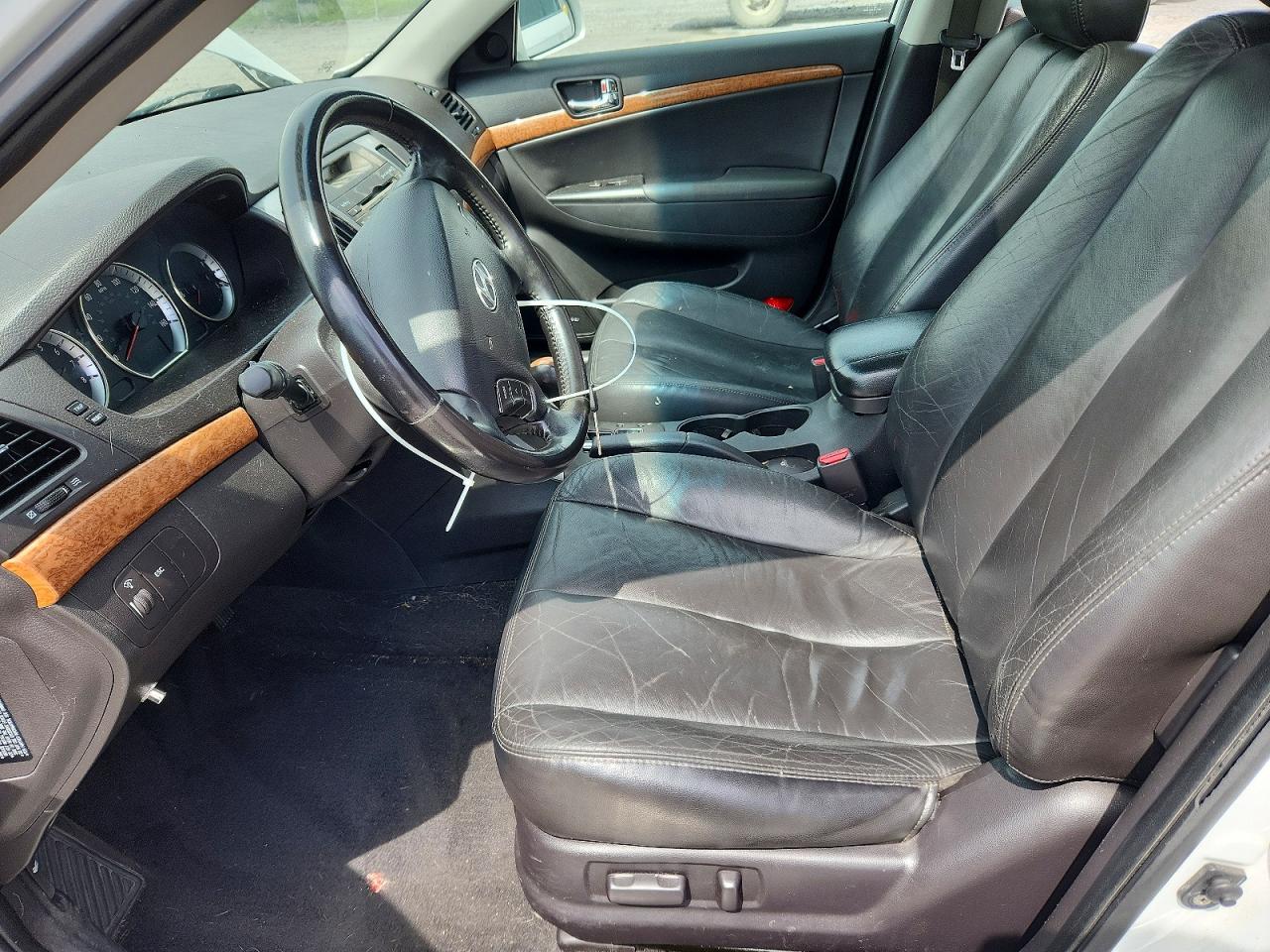 Hyundai SONATA Limited V6