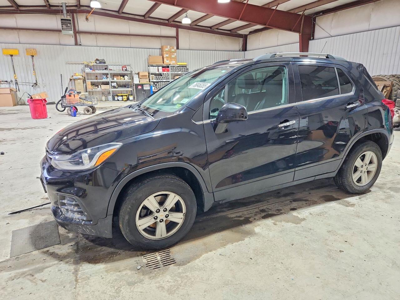 Salvage Chevrolet Trax Image