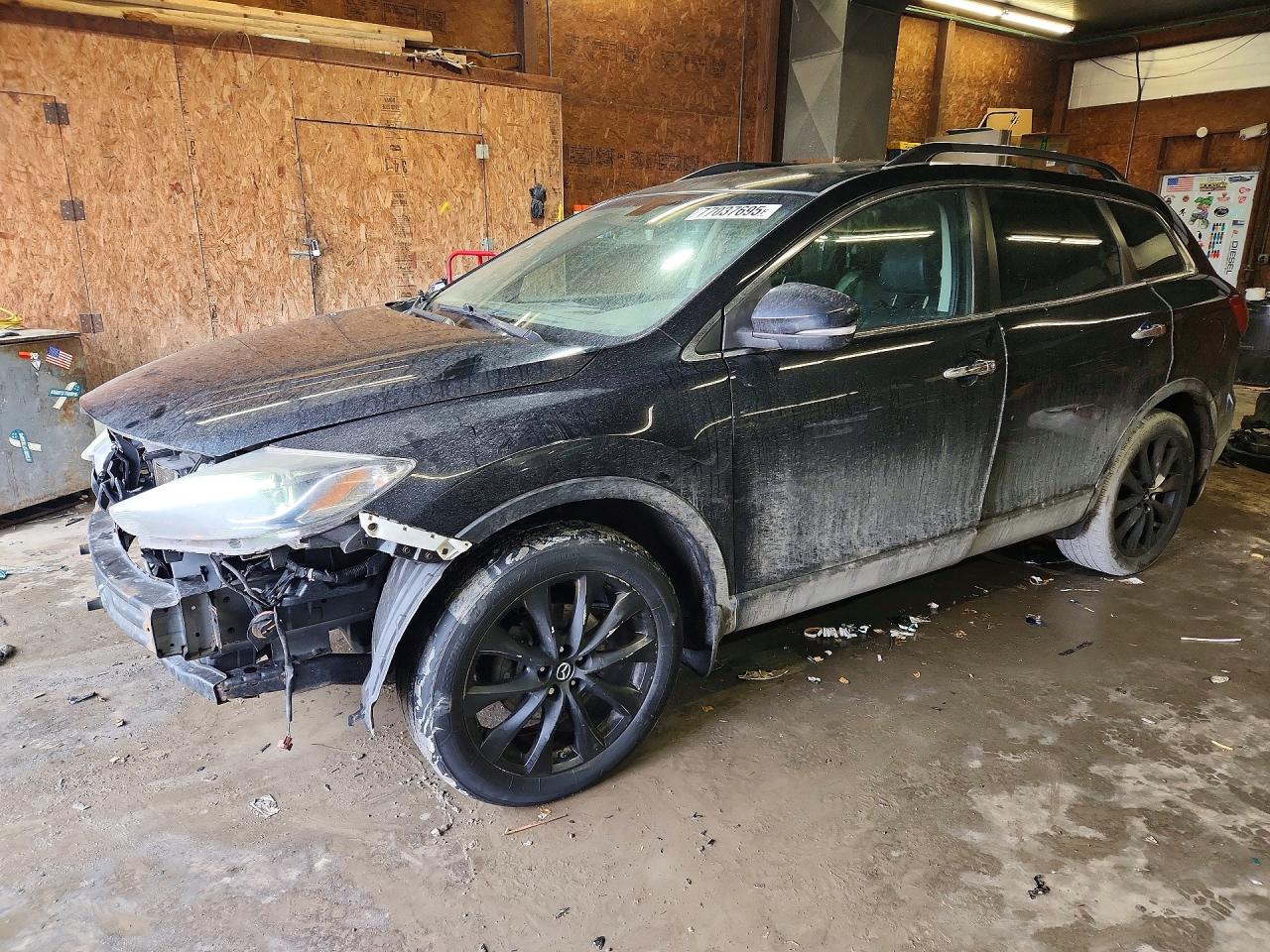Salvage Mazda Cx Image