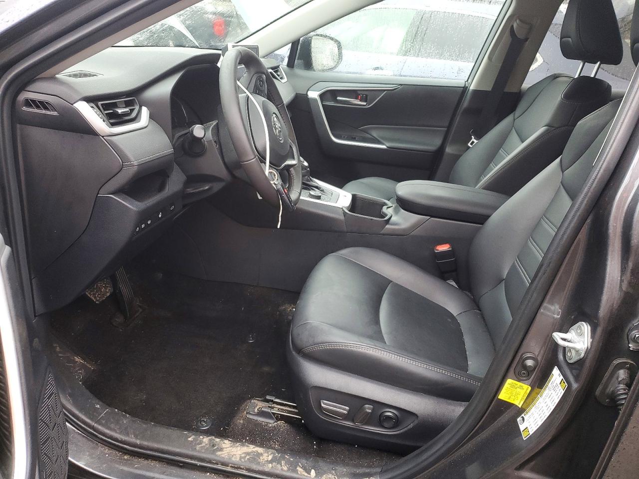 Toyota RAV4 Xle Premium