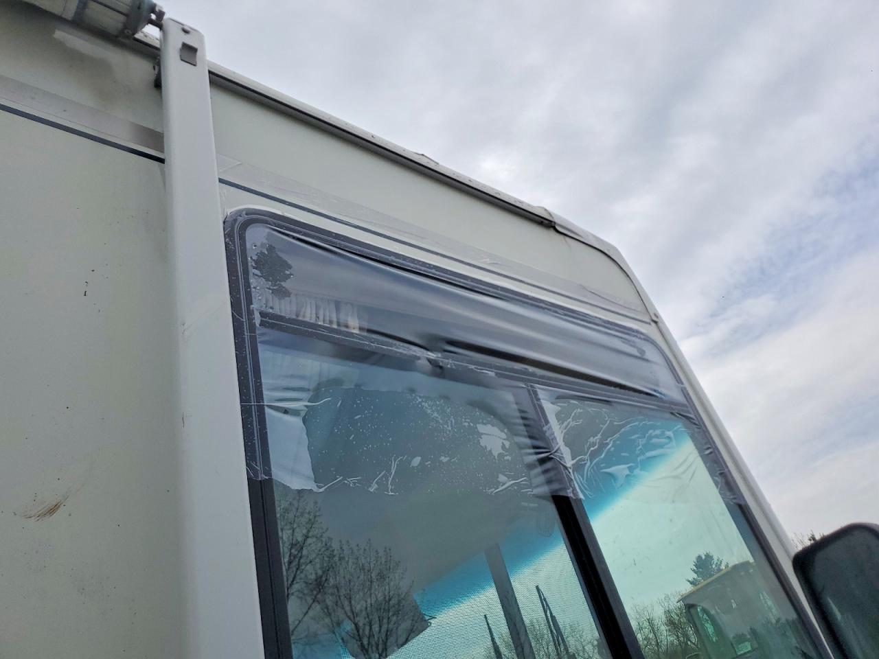 Workhorse Custom Chassis Motorhome Chassis P3500