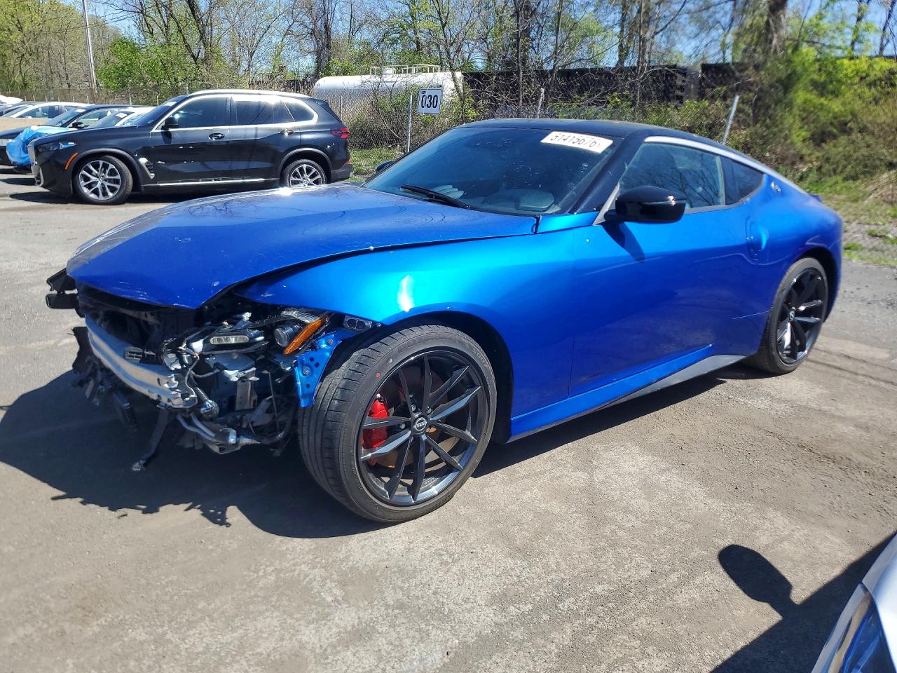 Salvage Nissan Z Performa Image