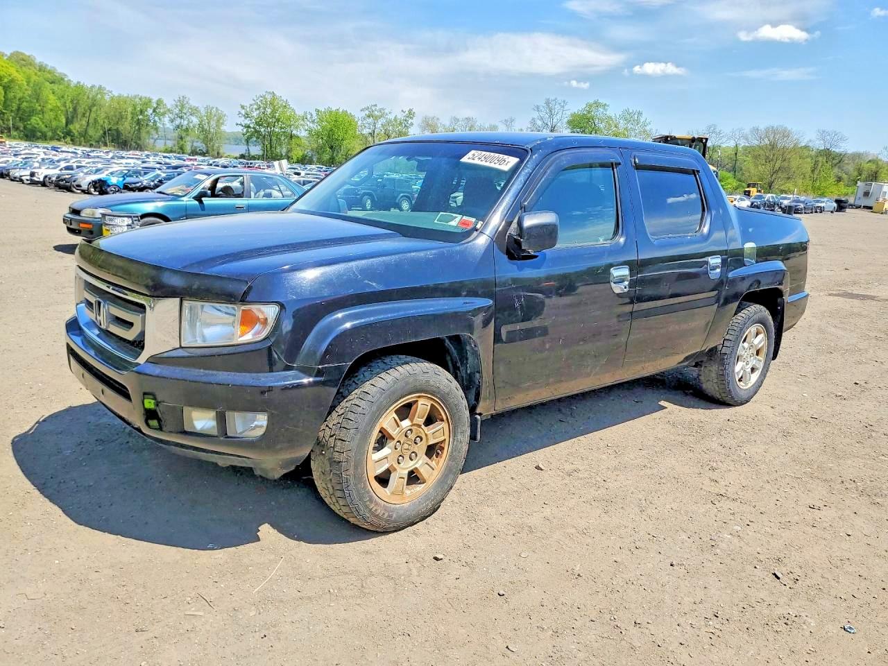 Salvage Honda Ridgeline Image