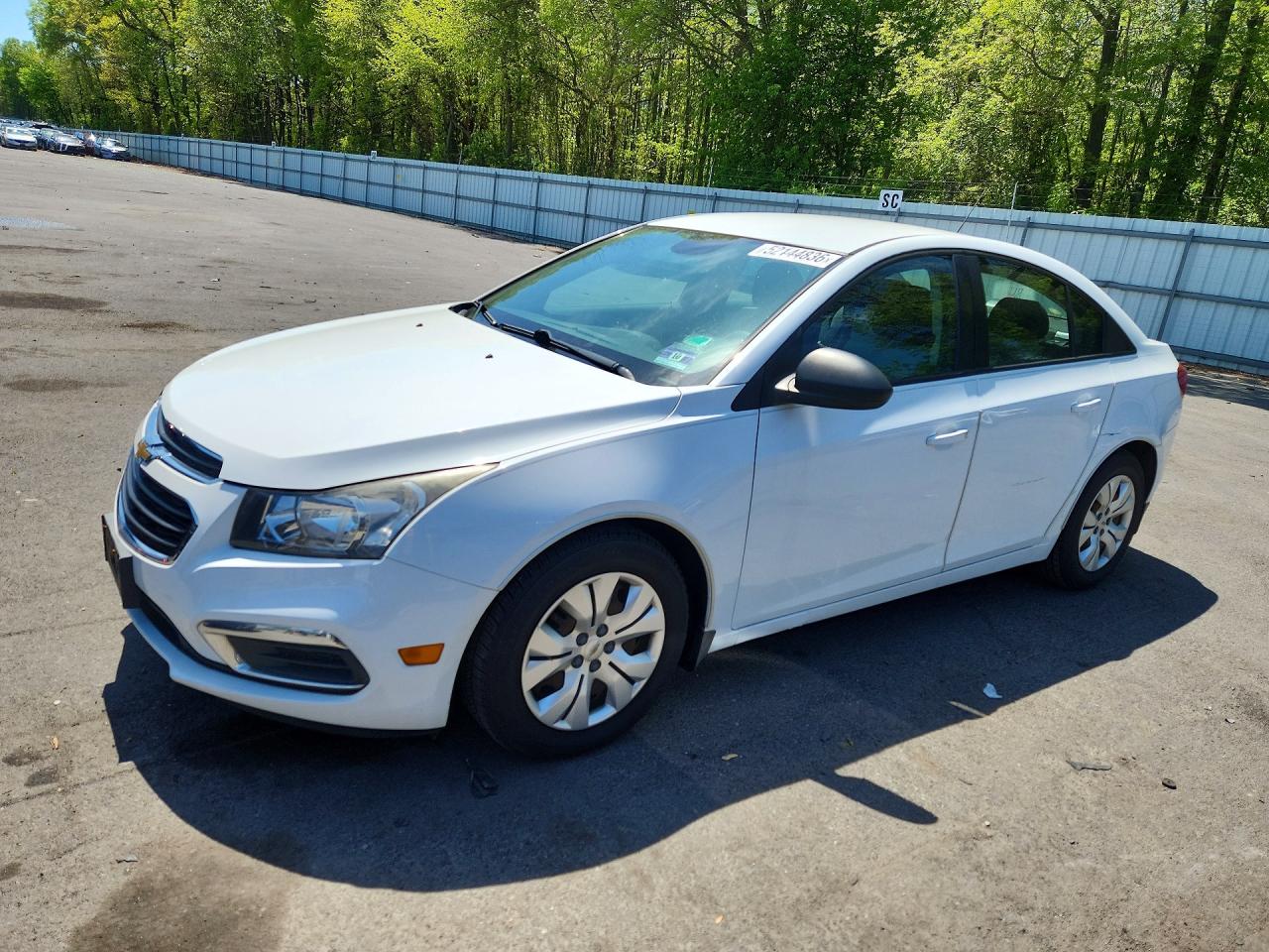 Salvage Chevrolet Cruze Image