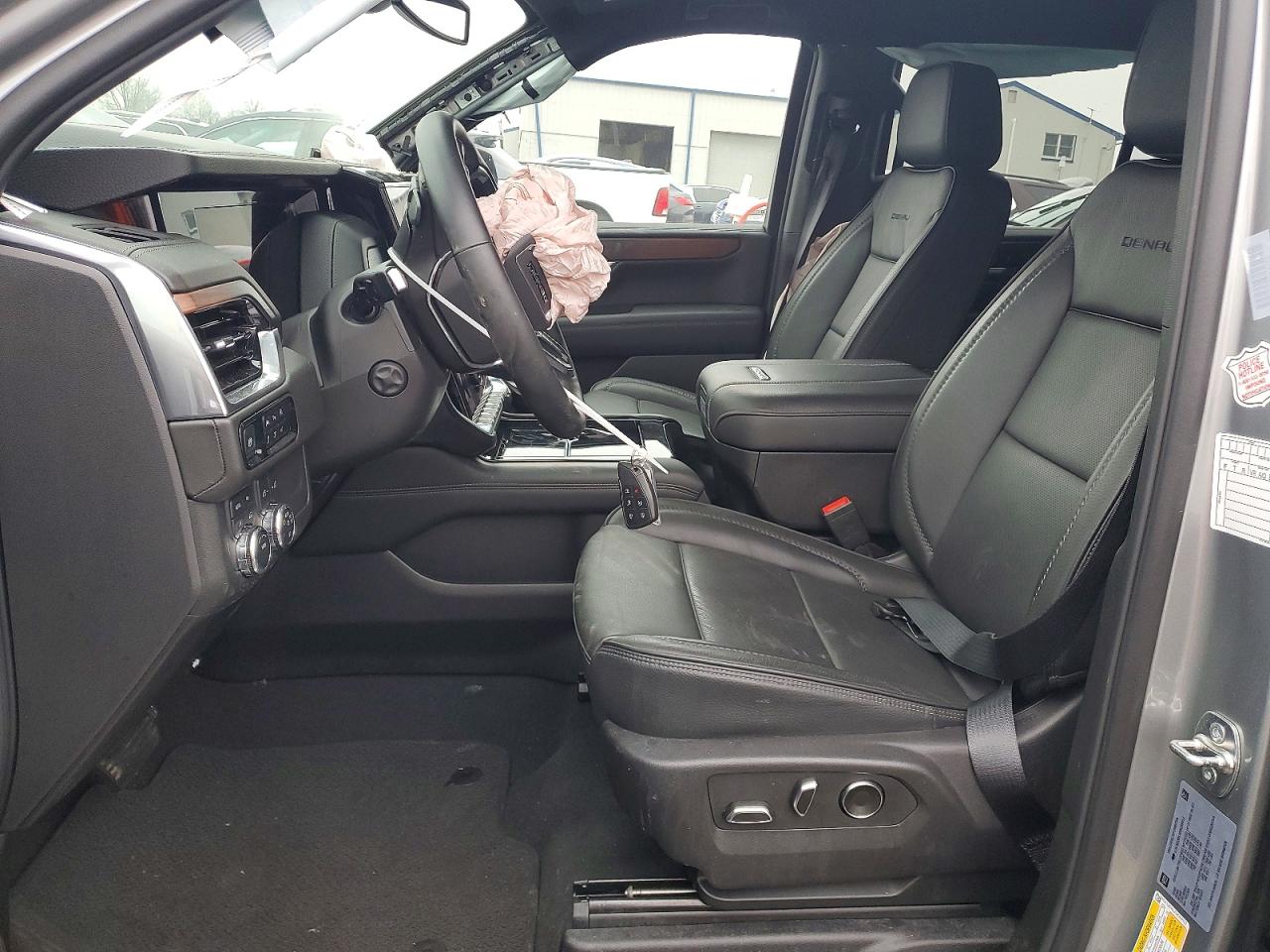 GMC Yukon Denali Hybrid