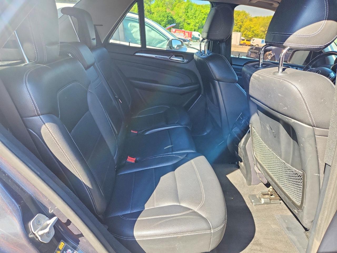 Mercedes-Benz M-Class 350 4matic