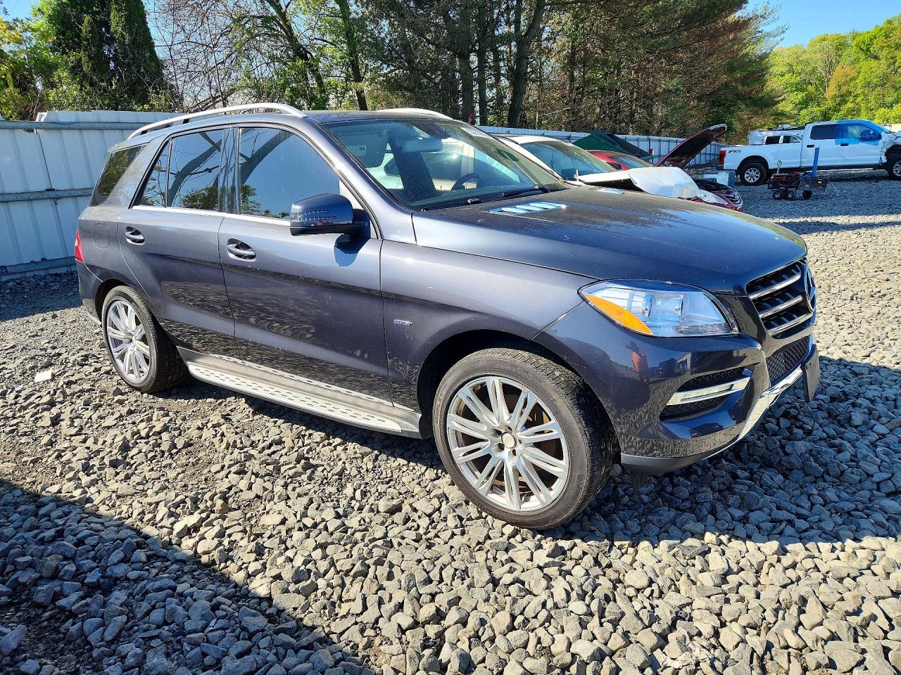 Mercedes-Benz M-Class 350 4matic