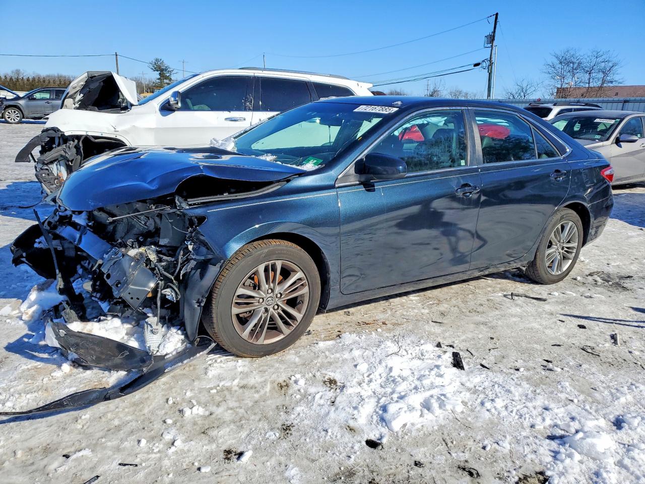 Salvage Toyota Camry Image