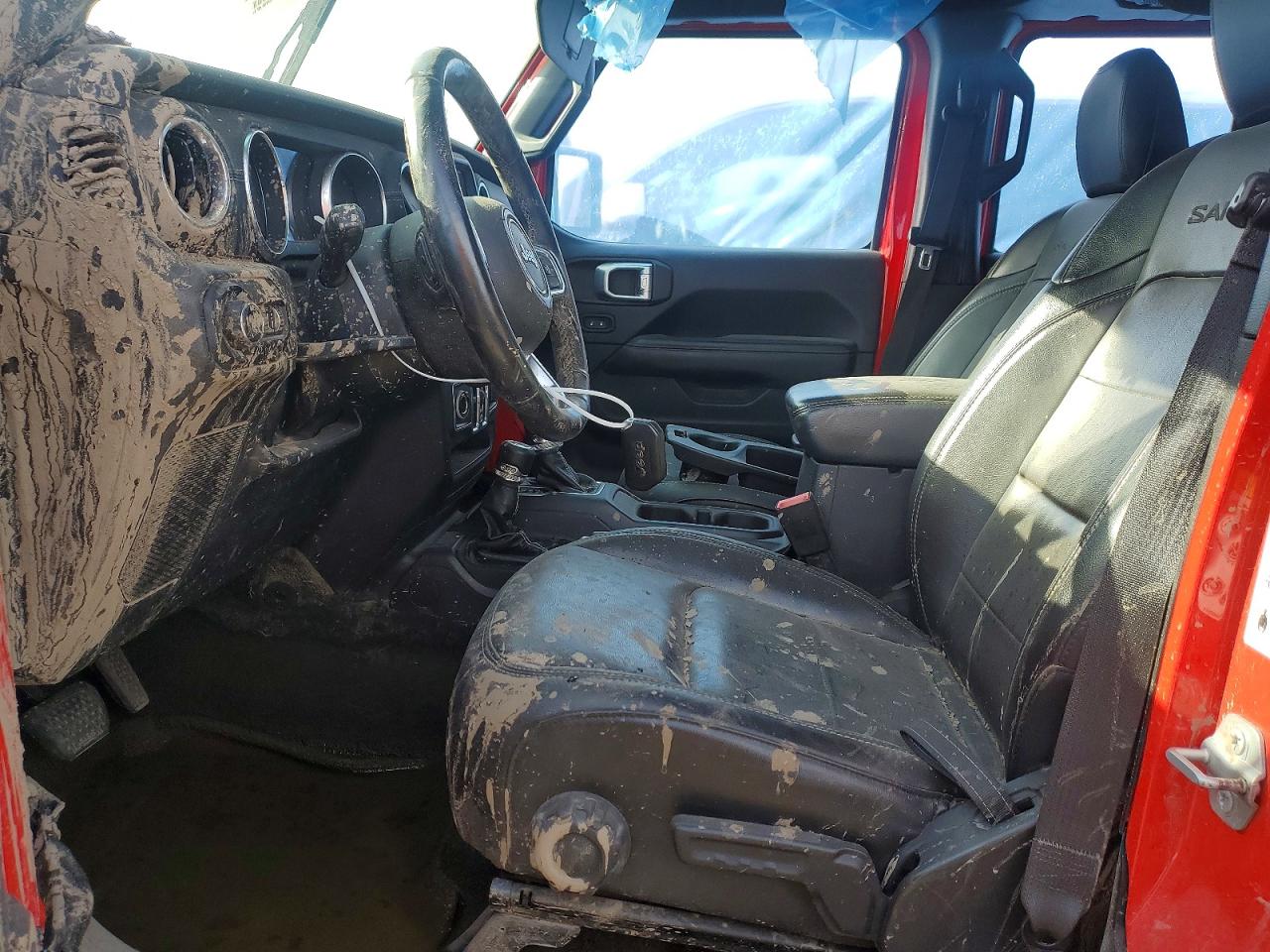 Jeep Wrangler Sahara
